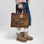 louis vuitton Shopper Tote MM