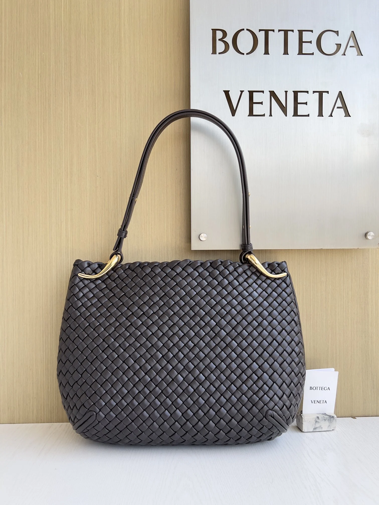 Bottega Veneta Small Clicker Shoulder Bag Bottega Veneta Small Clicker Shoulder Bag