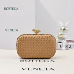 Bottega Veneta (BV) Knot