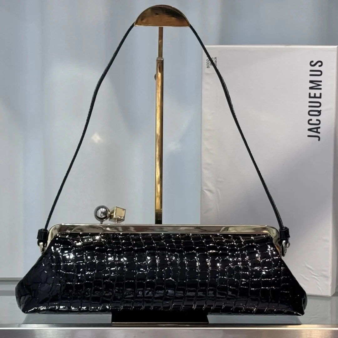 Jacquemus The Salon clutch