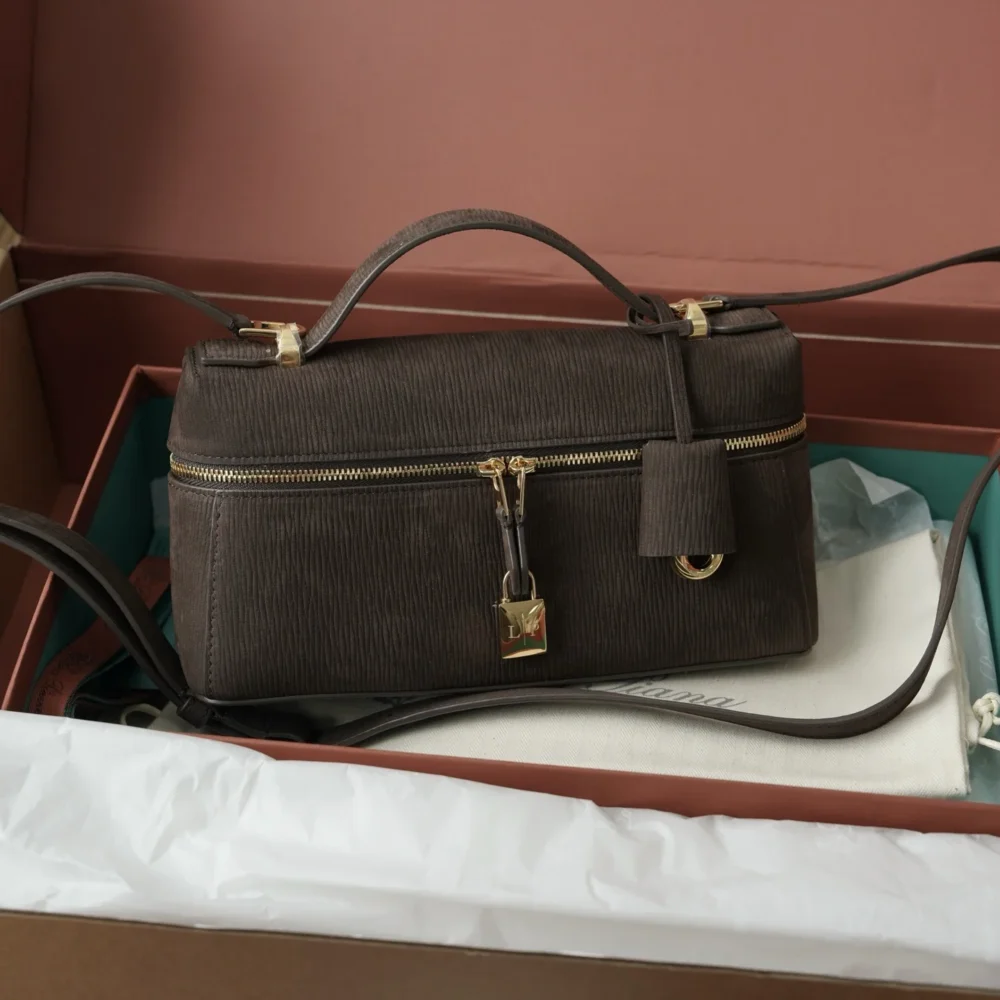 Loro Piana Extra Bag L23