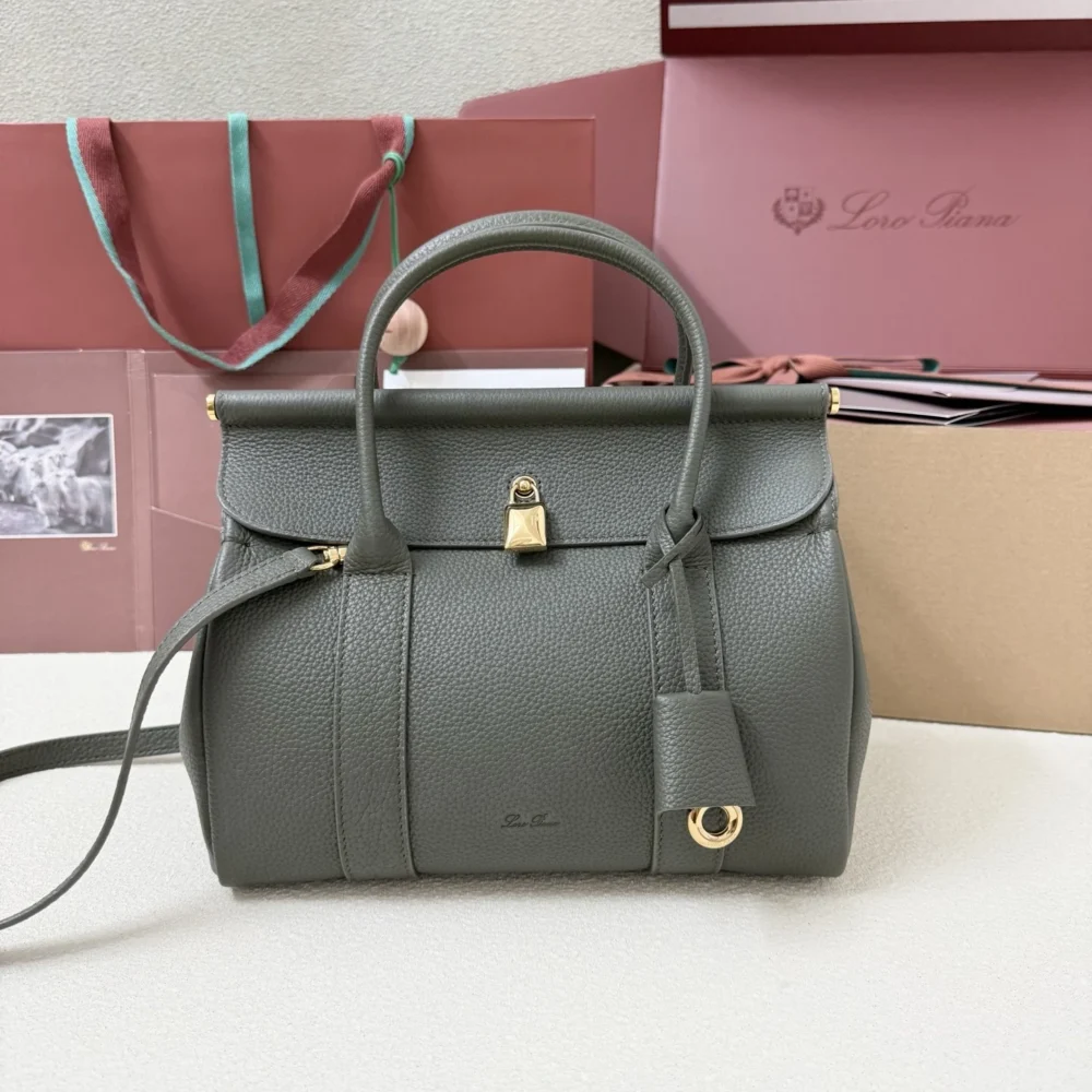 Loro Piana Loom bag L25